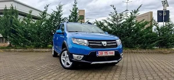 Second-hand Dacia Sandero Stepway 90 CP (66 kW) 2013 Albastru Hatchback