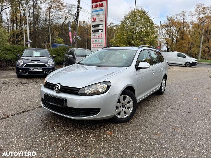 Culoareargint Utilizat 2011 VW Golf VI Style Break | 2.990 EUR (Preț bun) - Imagine 1/4