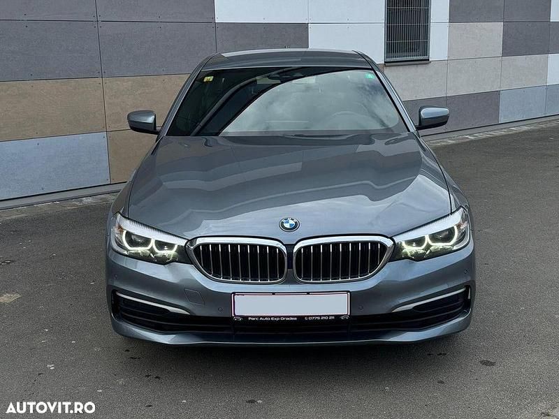 Argint Utilizat 2019 BMW 520 Sport Line Berlinǎ | 19.990 EUR (Super Preț) - Imagine 1/4