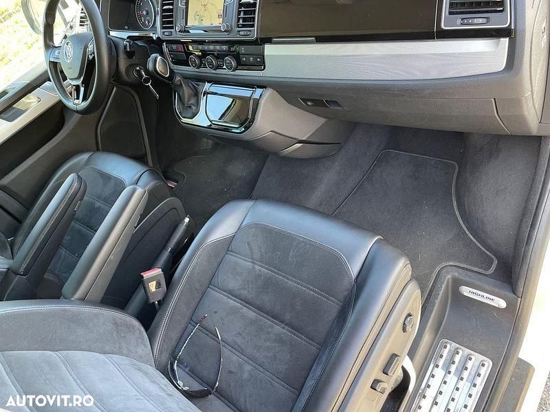 Second-hand VW Multivan 150 CP (110 kW) 2018 Argint Van