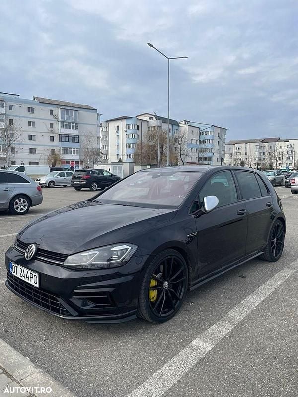 Negru Utilizat 2019 VW Golf VII R Hatchback | 28.000 EUR - Imagine 1/4