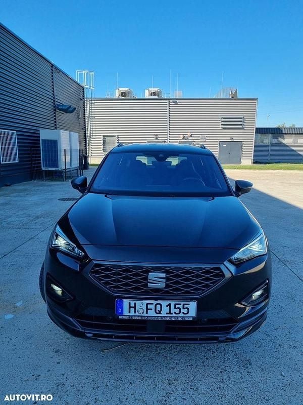 Culoarenegru Utilizat 2022 Seat Tarraco 4Drive SUV | 21.700 EUR (Super Preț) - Imagine 1/4