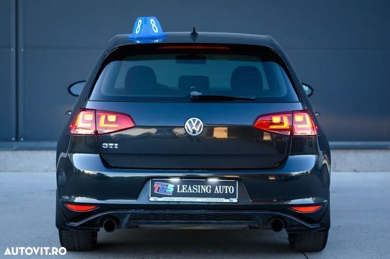 Second-hand VW Golf VII 210 CP (154 kW) 2015 Gri Hatchback