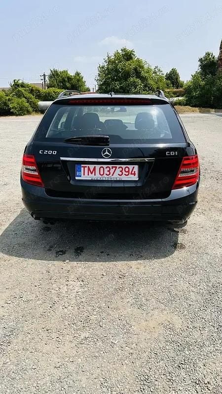 Second-hand Mercedes C200 136 CP (100 kW) 2011 Negru Break