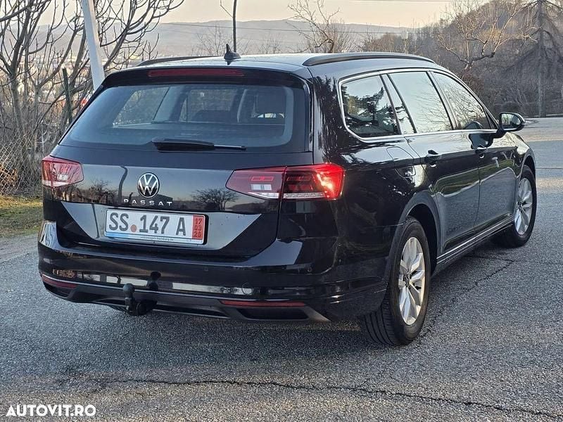 Second-hand VW Passat Business 150 CP (110 kW) 2022 Culoarenegru Break