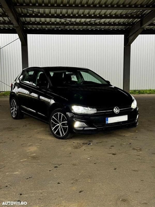 Culoarenegru Utilizat 2020 VW Polo Highline | 8.700 EUR (Super Preț) - Imagine 1/4