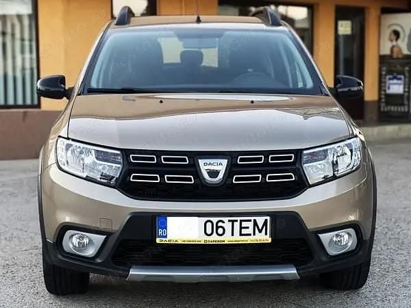 Utilizat 2019 Dacia Sandero Stepway Hatchback | 8.900 EUR (Preț OK) - Imagine 1/4