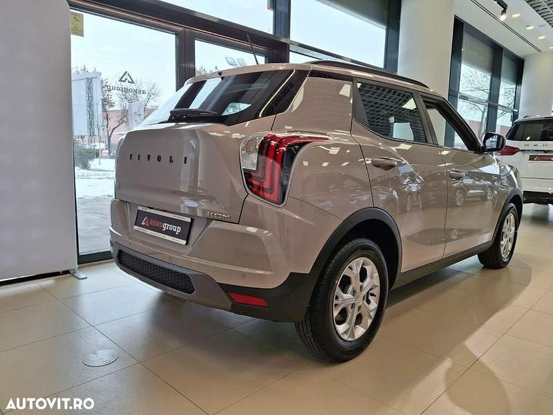 Nouă Ssangyong (KGM) Tivoli 163 CP (119 kW) 2025 Culoarebej SUV