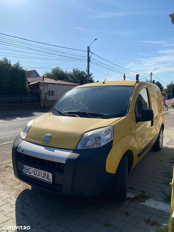 Galbeuriu Utilizat 2010 Fiat Fiorino Monovolum | 2.999 EUR - Imagine 1/4