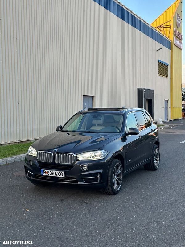 Gri Utilizat 2014 BMW X5 SUV | 23.400 EUR (Preț OK) - Imagine 1/4