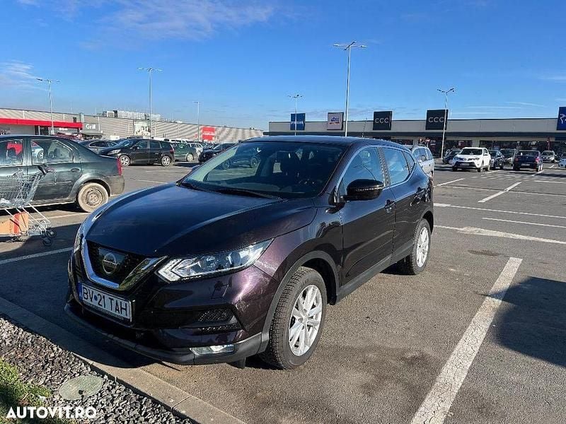 Culoarealte culori Second-hand 2017 Nissan Qashqai Acenta SUV | 11.900 EUR (Preț OK) - Imagine 1/4