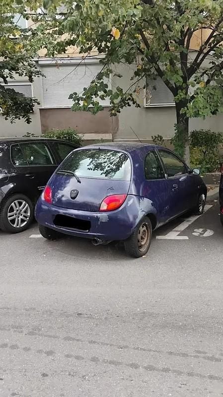 Second-hand Ford Ka 44 CP (32 kW) 2001 Albastru Hatchback