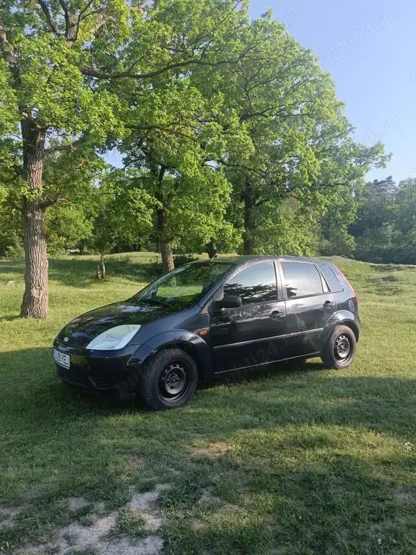 Second-hand Ford Fiesta 68 CP (50 kW) 2003 Hatchback