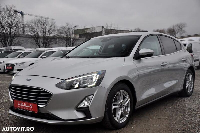 Gri Utilizat 2019 Ford Focus Active Hatchback | 14.134 EUR (Scump) - Imagine 1/4