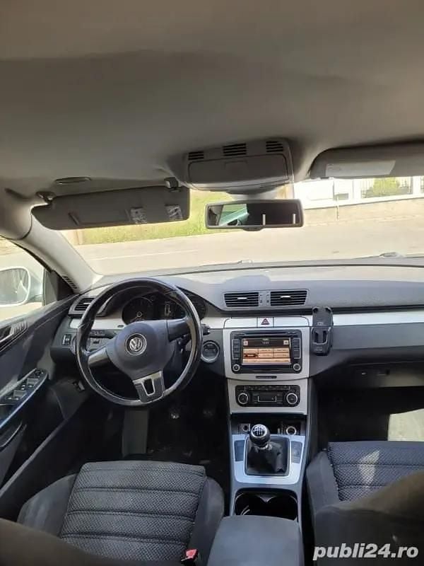 Gri Utilizat 2010 VW Passat R-line Break | 3.500 EUR (Preț OK) - Imagine 1/4