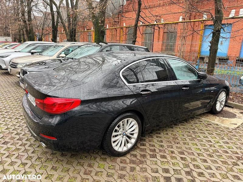 Second-hand BMW 520 Efficient Dynamics 190 CP (139 kW) 2017 Culoarenegru Berlinǎ
