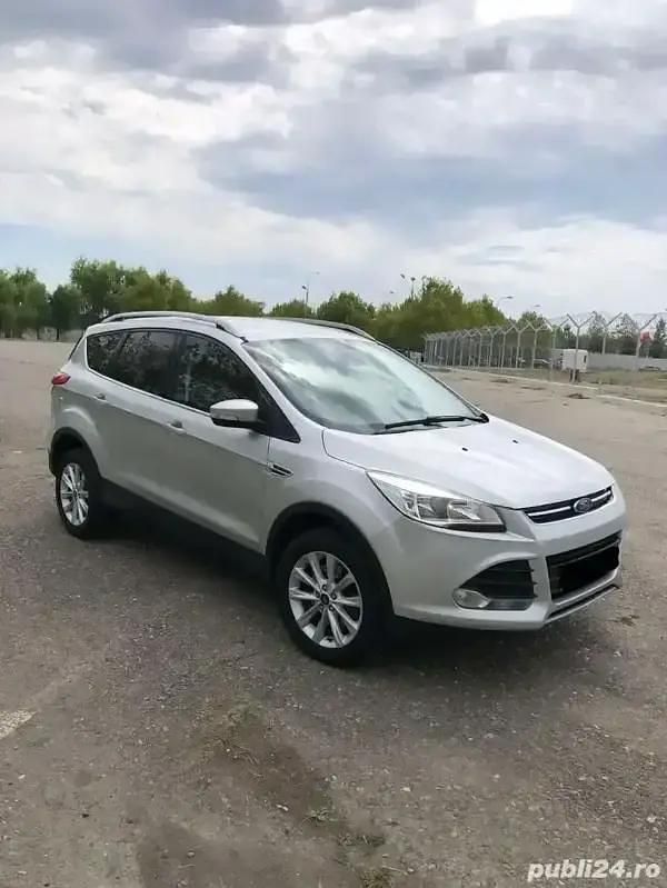 Utilizat 2016 Ford Kuga SUV | 8.900 EUR (Preț bun) - Imagine 1/4