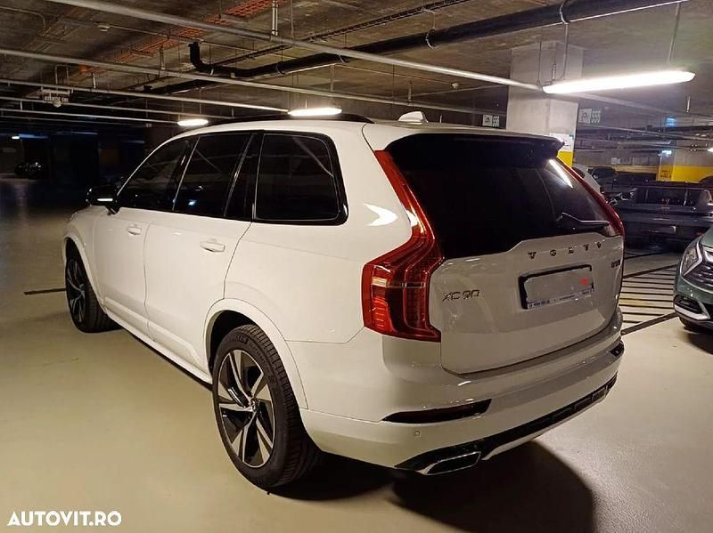 Second-hand Volvo XC90 R-Design 320 CP (235 kW) 2020 Culoarealb SUV