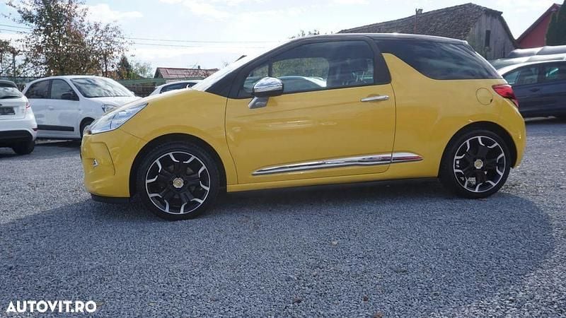 Second-hand Citroën DS3 So Chic 120 CP (88 kW) 2011 Culoaregalbeuriu Hatchback
