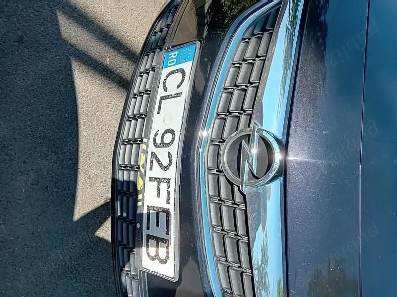 Second-hand Opel Astra 70 CP (51 kW) 2011