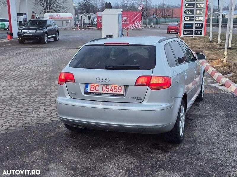 Second-hand Audi A3 Attraction 140 CP (102 kW) 2008 Culoaregri Hatchback