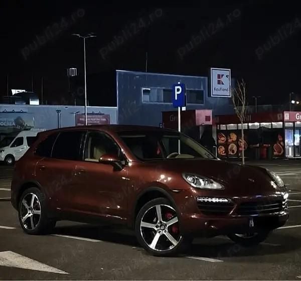 Second-hand Porsche Cayenne 245 CP (180 kW) 2012 Visiniu SUV