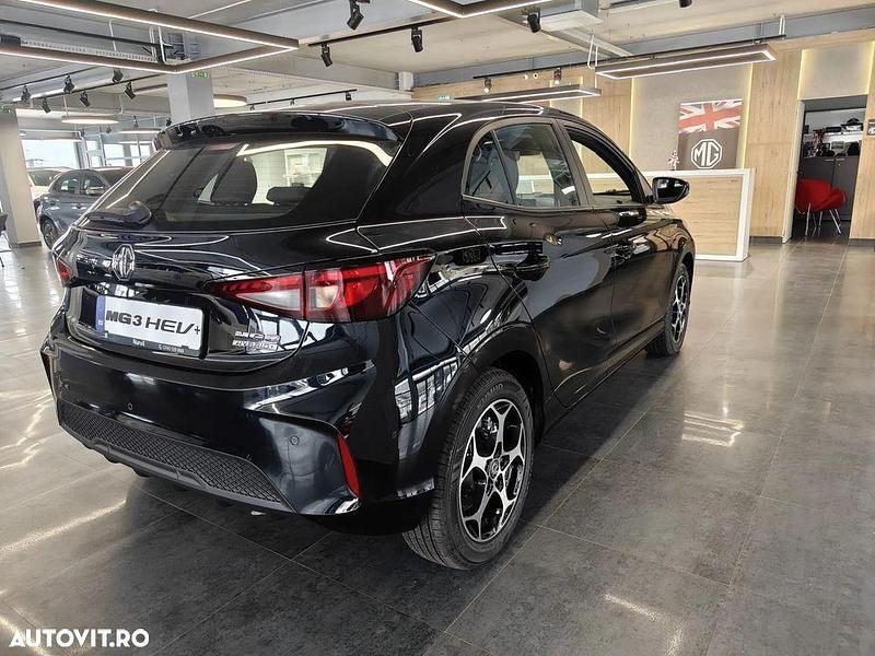 Second-hand MG MG3 194 CP (142 kW) 2024 Culoarealbastru Hatchback