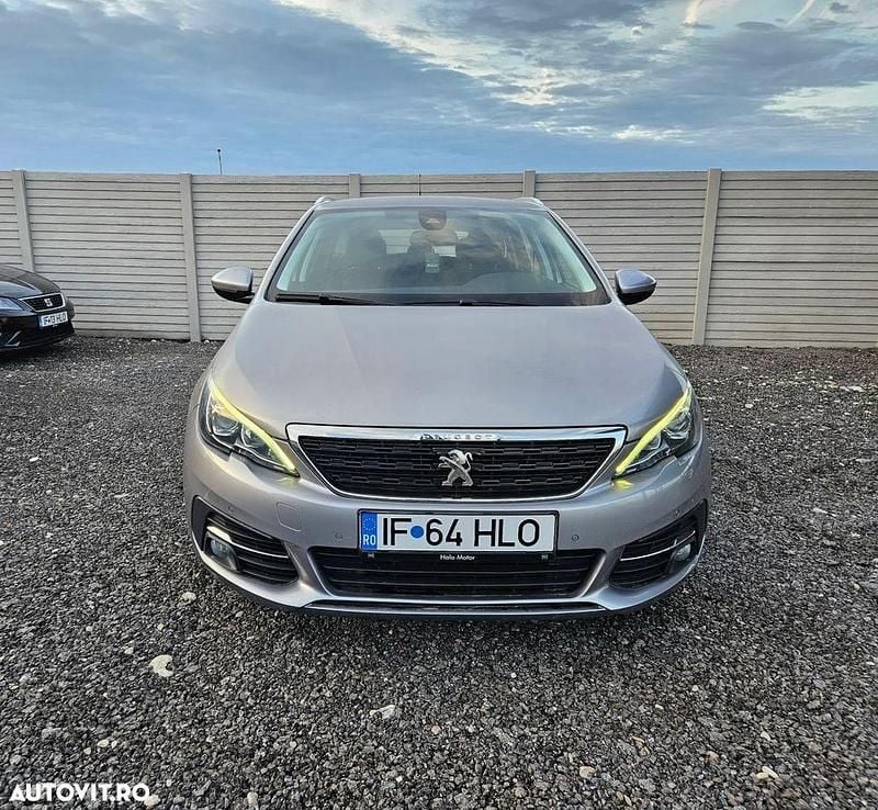 Second-hand Peugeot 308 Active 120 CP (88 kW) 2018 Culoaregri Break
