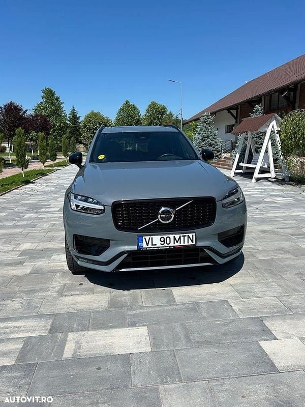 Culoaregri Utilizat 2023 Volvo XC90 Core SUV | 49.999 EUR (Preț OK) - Imagine 1/4
