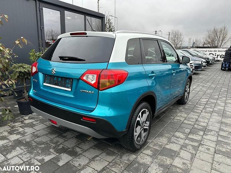 Second-hand Suzuki Vitara 120 CP (88 kW) 2016 Culoareverde SUV
