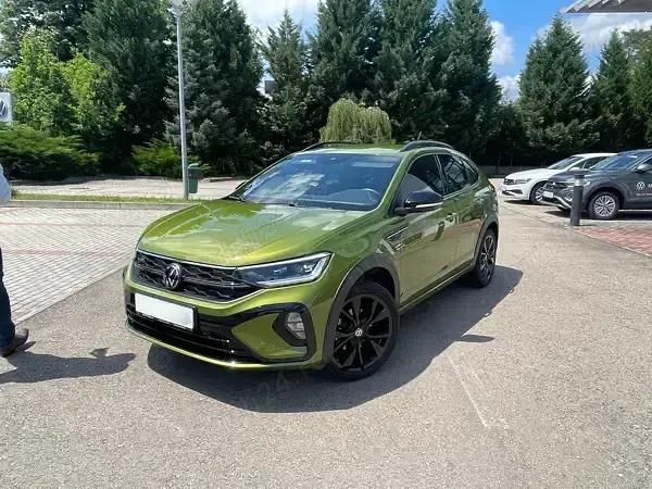 Verde Utilizat 2023 VW Taigo R-line SUV | 22.800 EUR (Preț bun) - Imagine 1/4