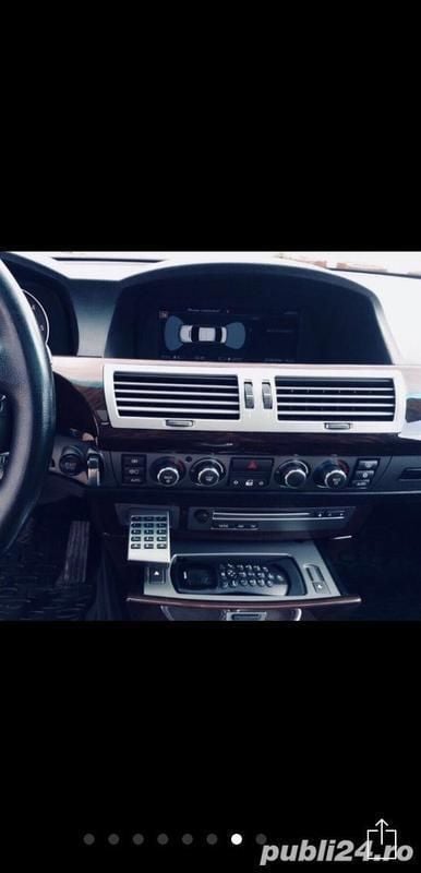 Second-hand BMW 745 Sport Line 330 CP (242 kW) 2006 Gri Berlinǎ