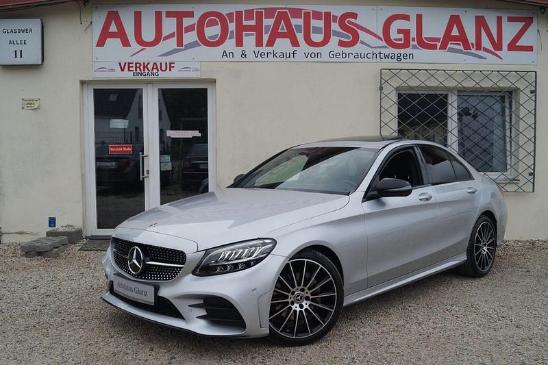 Utilizat 2021 Mercedes C220 AMG | 37.793 EUR (Scump) - Imagine 1/1