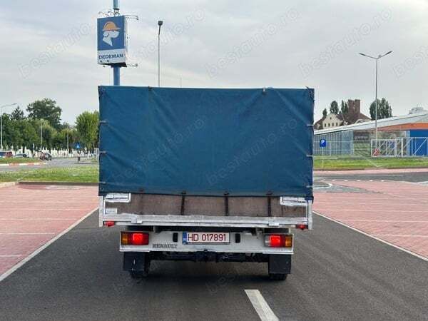Second-hand Renault Master PE 114 CP (83 kW) 2007 Alb Van