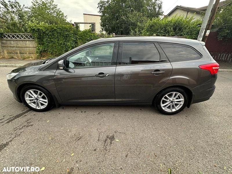 Gri Utilizat 2017 Ford Focus Trend Break | 8.550 EUR (Preț bun) - Imagine 1/4