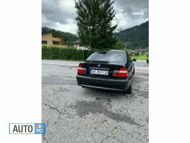 Second-hand BMW 320 150 CP (110 kW) 2001 Negru Berlinǎ