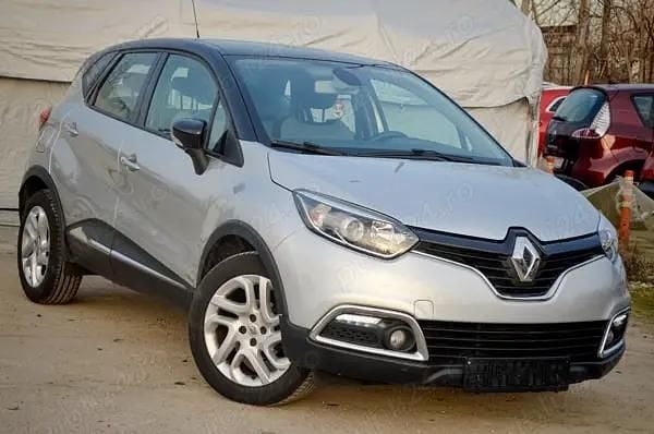 Argintiu Utilizat 2013 Renault Captur SUV | 6.250 EUR (Preț OK) - Imagine 1/4