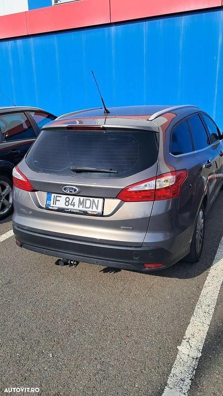 Culoaremaro Utilizat 2013 Ford Focus Break | 2.300 EUR (Preț OK) - Imagine 1/4