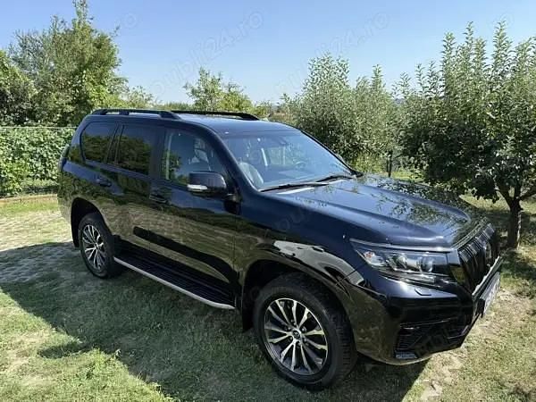 Second-hand Toyota Land Cruiser Edition 204 CP (150 kW) 2022 Negru Berlinǎ