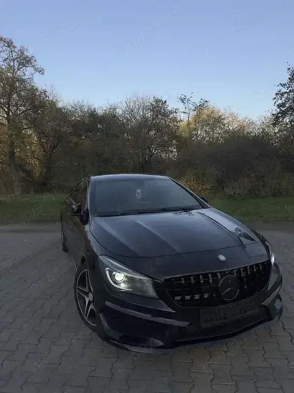 Negru Utilizat 2014 Mercedes CLA200 AMG Edition 1 Coupe | 14.000 EUR (Puțin scump) - Imagine 1/4
