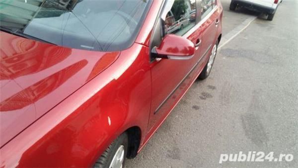 Utilizat 2004 VW Golf V Hatchback | 3.000 EUR (Preț OK) - Imagine 1/4