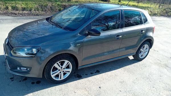 Utilizat 2013 VW Polo Hatchback | 4.500 EUR (Scump) - Imagine 1/4