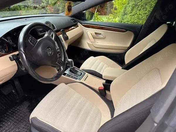 Culoarenegru Utilizat 2013 VW Passat Berlinǎ | 10.250 EUR (Preț OK) - Imagine 1/4