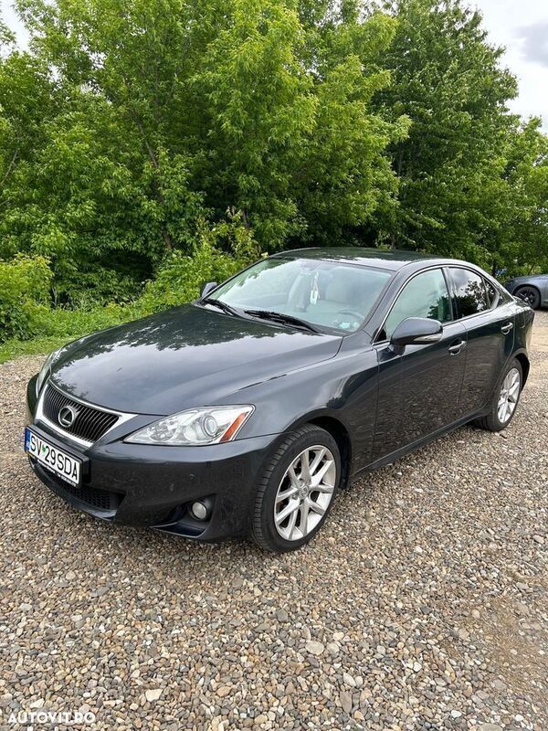 Gri Utilizat 2010 Lexus IS200d Executive Line Berlinǎ | 6.400 EUR - Imagine 1/4