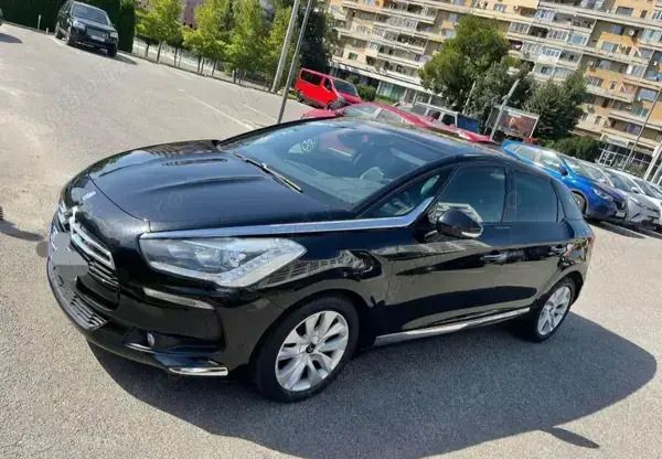 Utilizat 2012 Citroën DS5 Hatchback | 7.800 EUR - Imagine 1/4