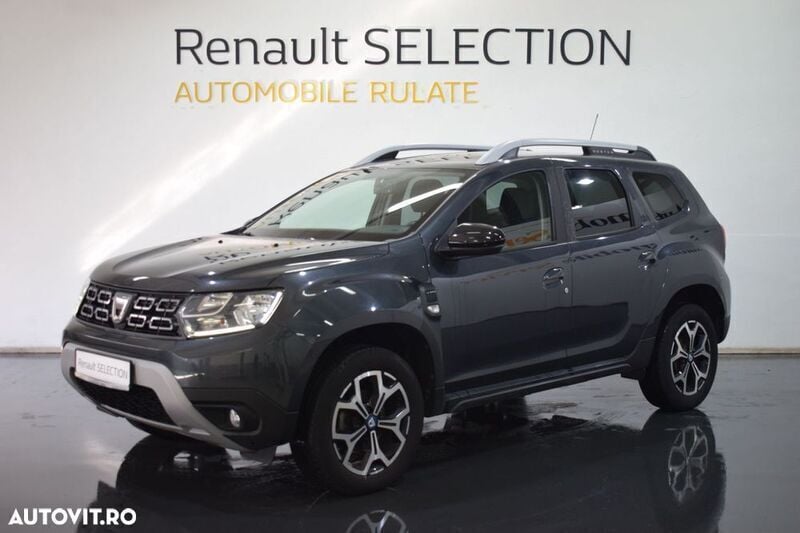 Gri Utilizat 2021 Dacia Duster SUV | 18.089 EUR (Scump) - Imagine 1/4