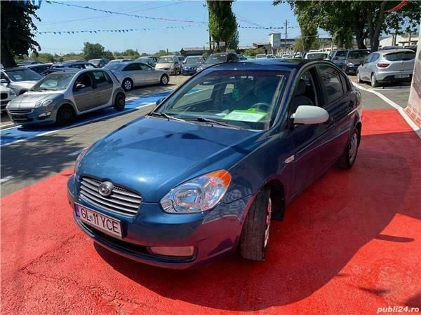 Second-hand Hyundai Accent 97 CP (71 kW) 2009 Albastru Berlinǎ