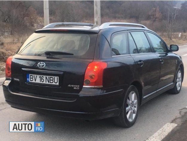 Second-hand Toyota Avensis 116 CP (85 kW) 2004 Negru Break