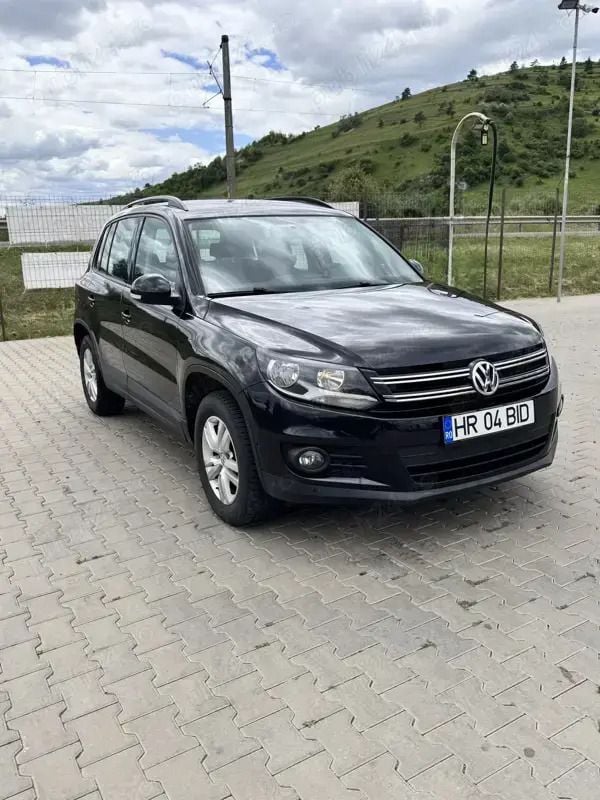 Utilizat 2013 VW Tiguan Trendline SUV | 8.500 EUR (Preț OK) - Imagine 1/4