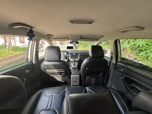 Utilizat 2011 Ford Kuga SUV | 6.500 EUR (Preț bun) - Imagine 1/4